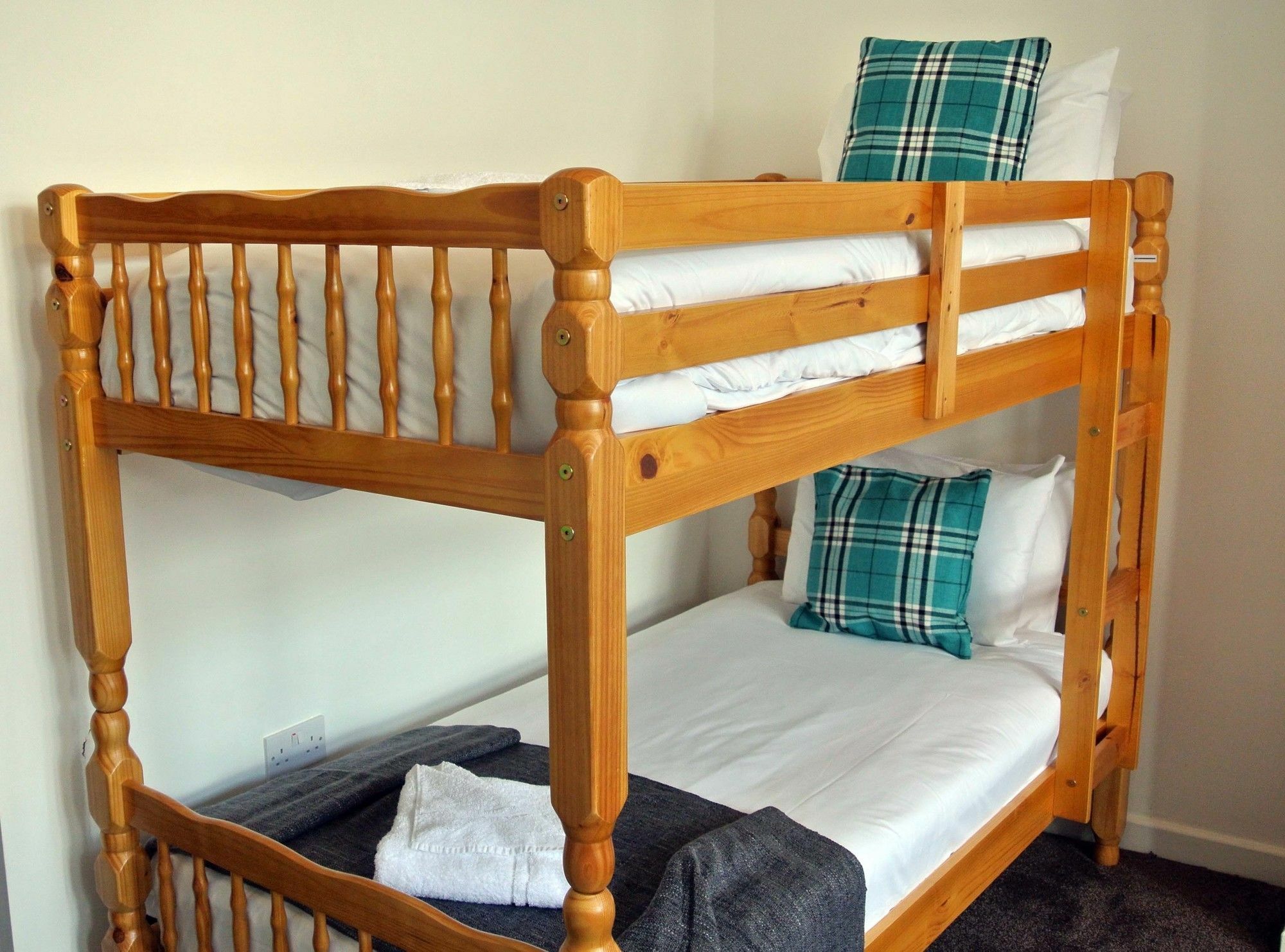 Approved Serviced Apartments Gorse Hill แมนเชสเตอร์ ภายนอก รูปภาพ